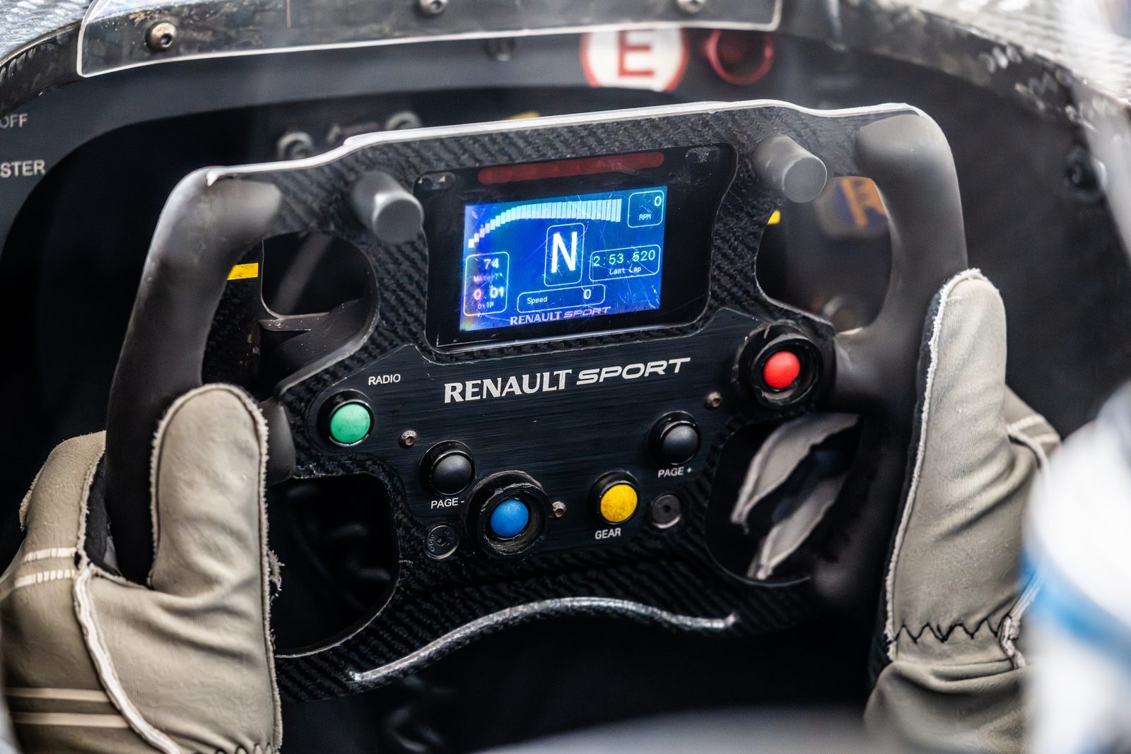 Détail mécanique d'une Formule Renault 2.0 Euroformula