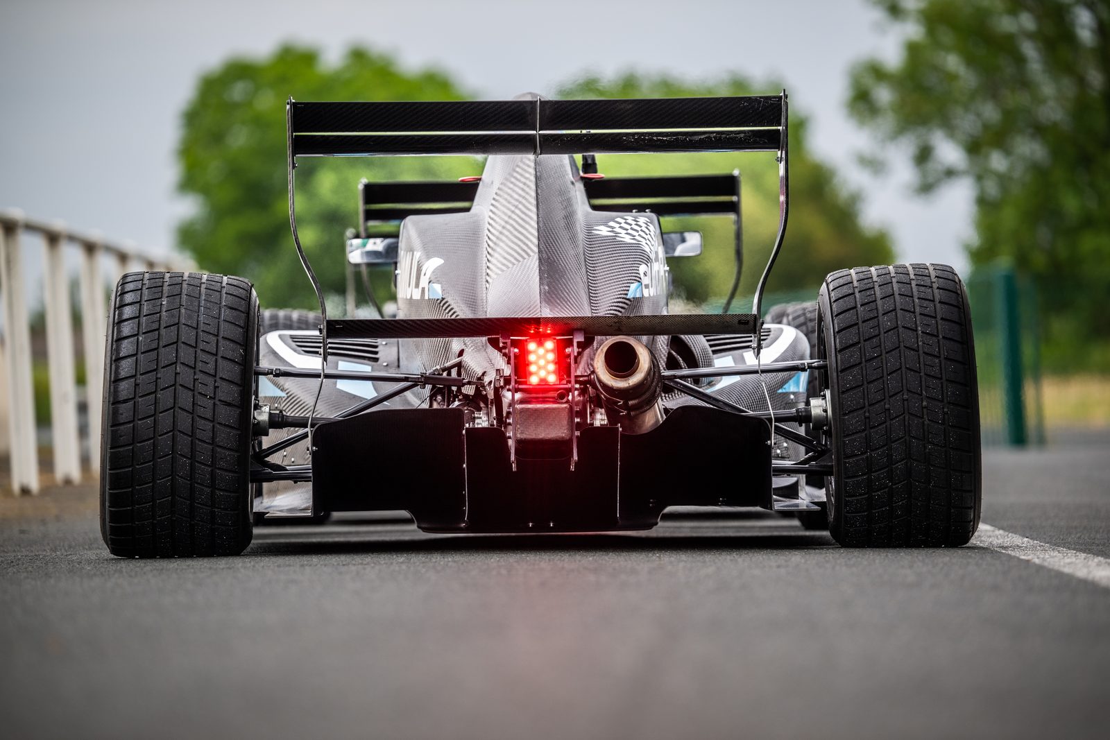 Détail mécanique d'une Formule Renault 2.0 Euroformula