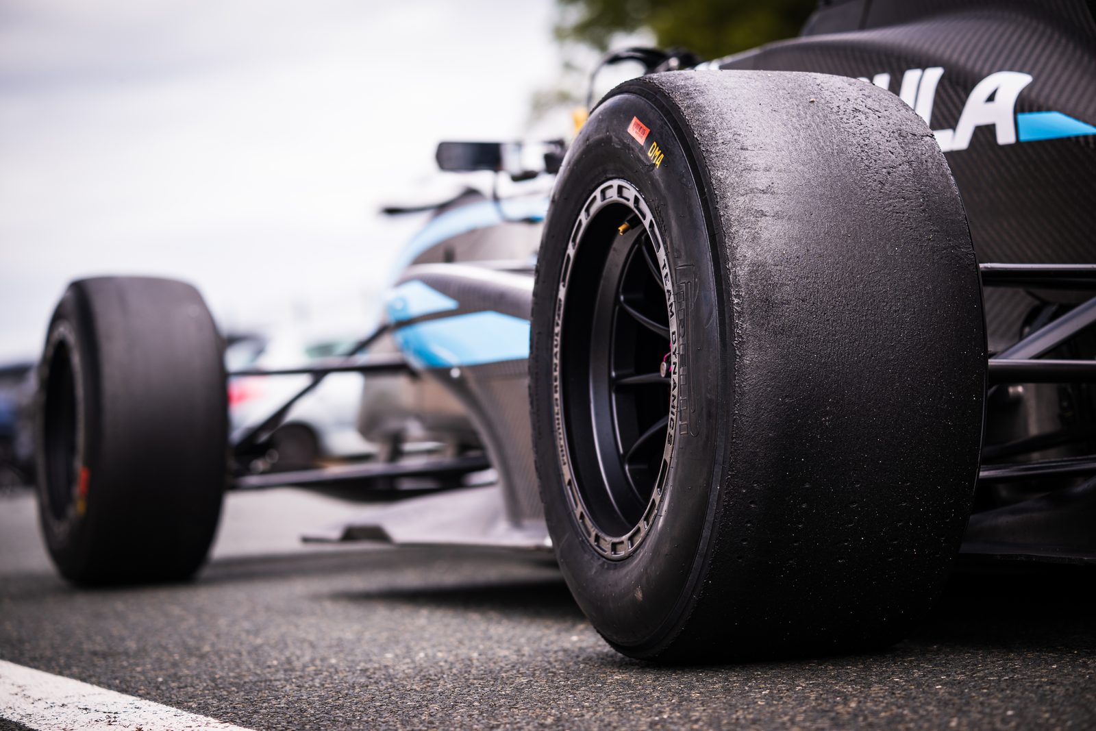 Détail mécanique d'une Formule Renault 2.0 Euroformula